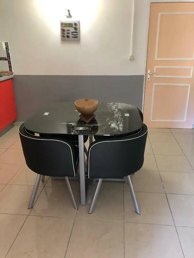 Appartement La tourterelle de Neron à Le Moule Guadeloupe